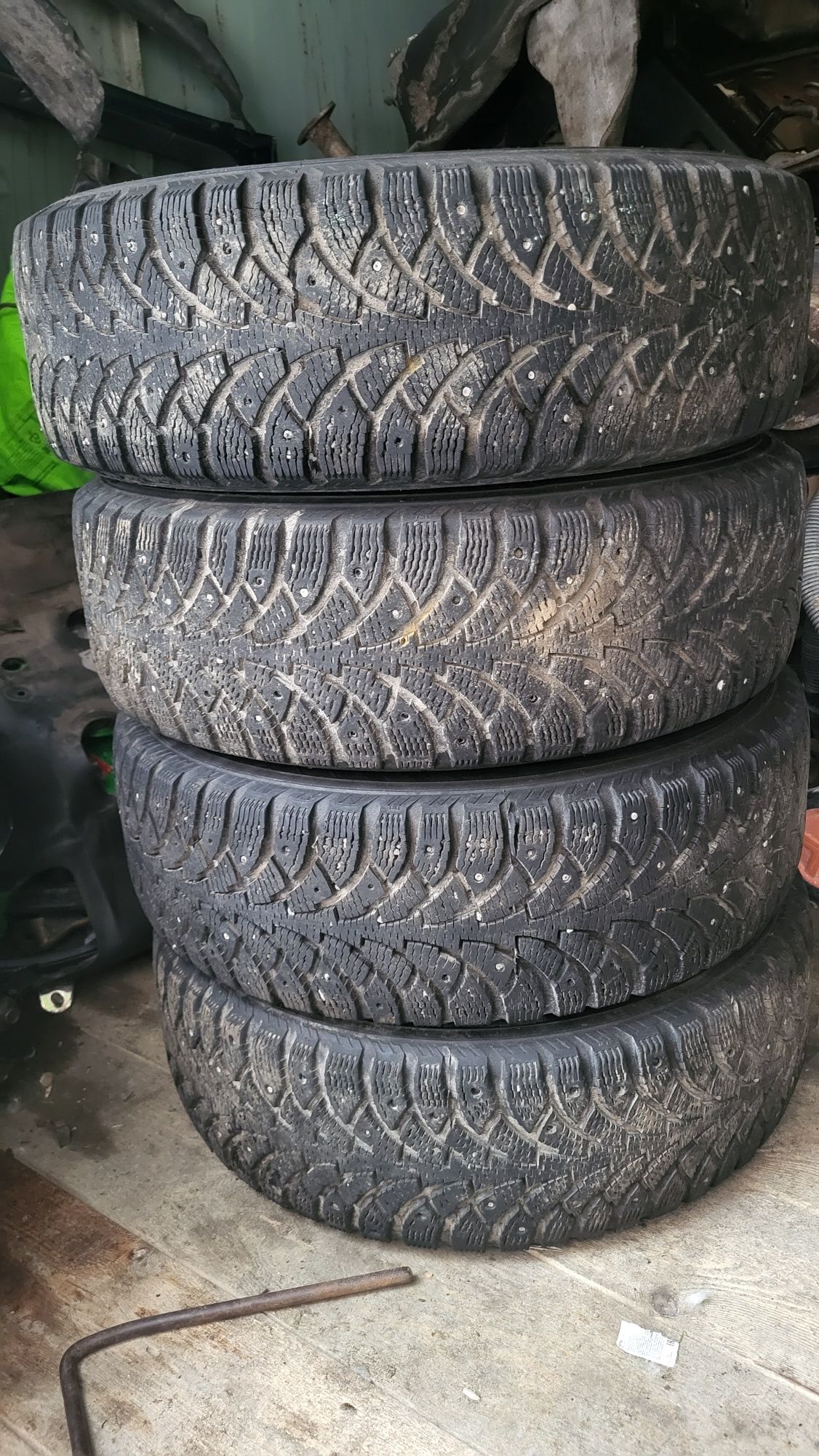 Зимние колеса 185 /65 r15
