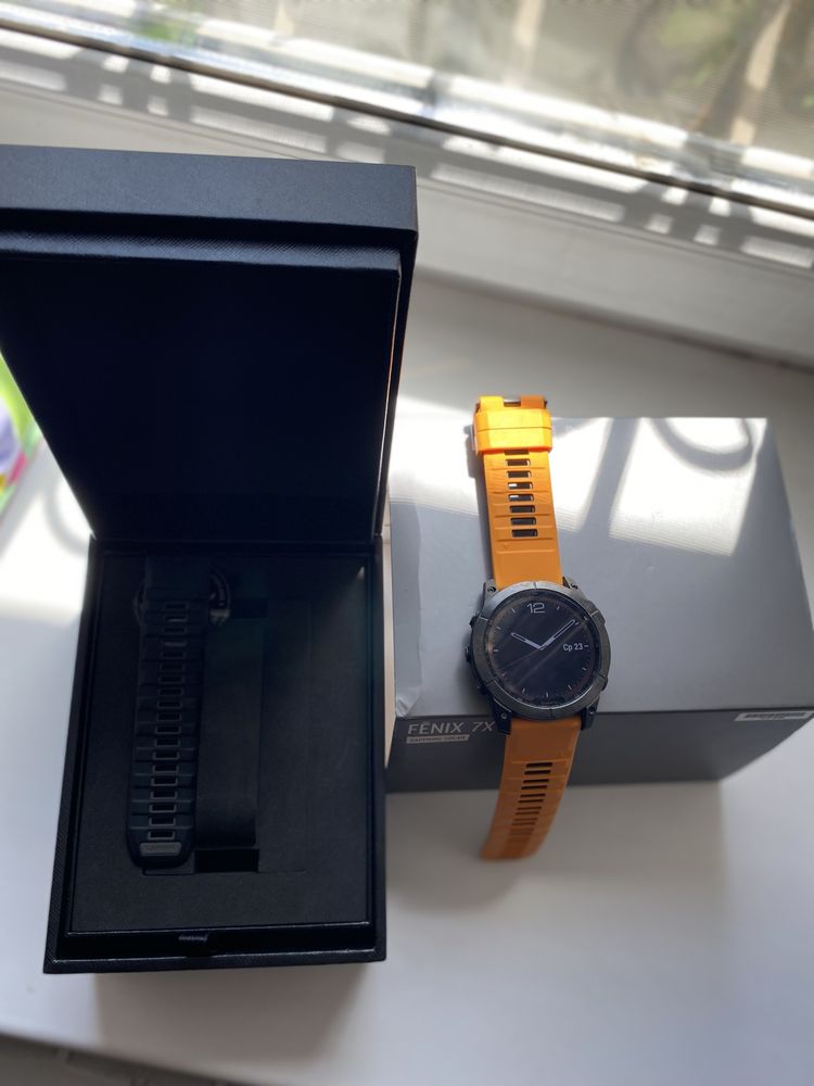 Продам смартчасы Garmin Fenix 7X
