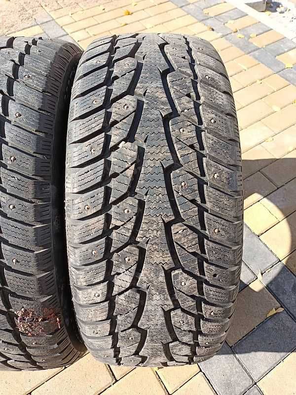 Шины 245/45 R18 - "Hifly Win-turi 215" (Китай), шипованные.
