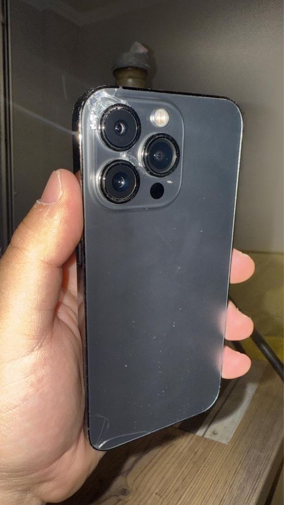Продам iPhone 13 Pro 256 Гб