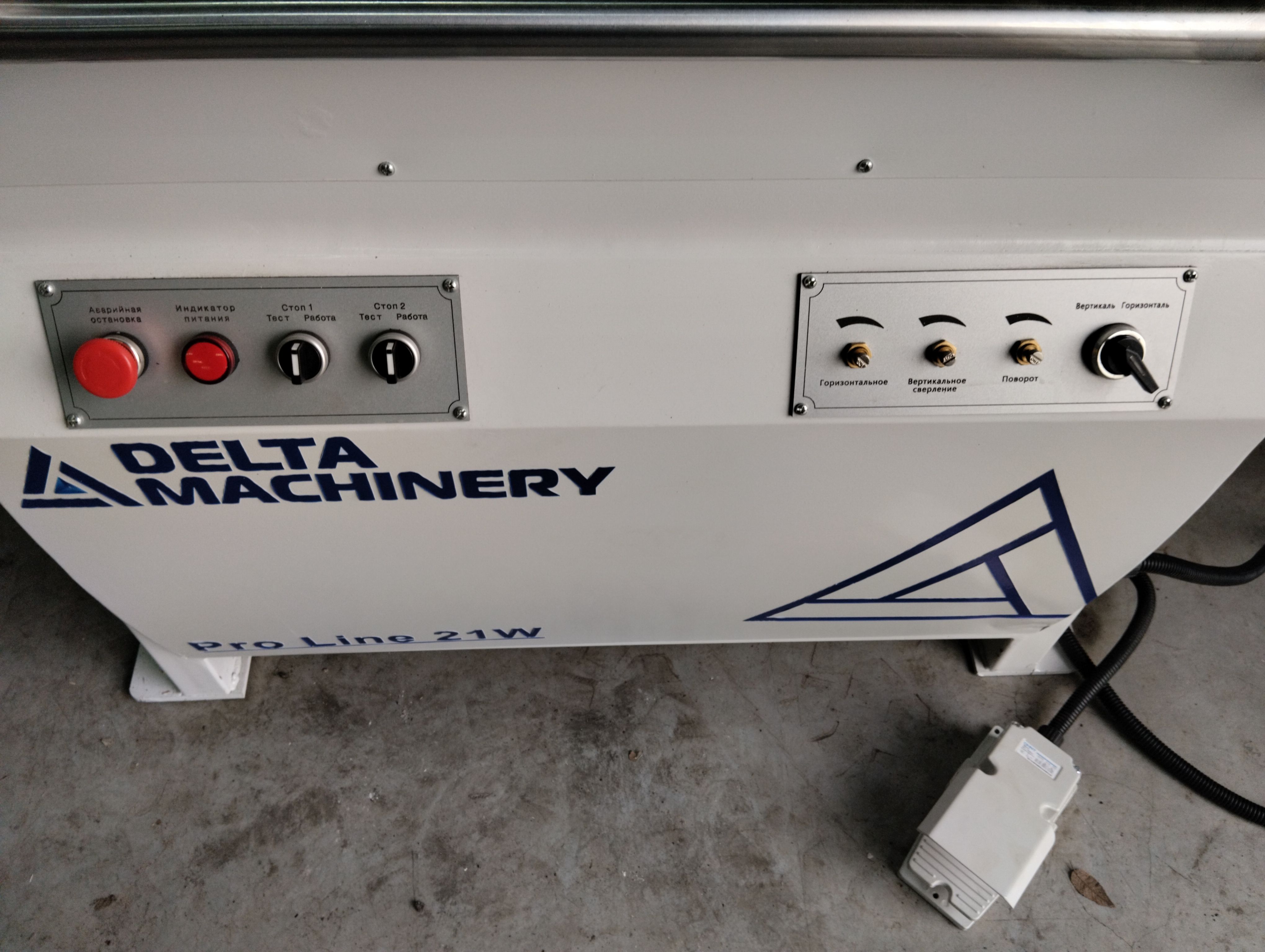 Сверлильно-присадочный станок DELTAMACHINERY DM Pro Line 21W
