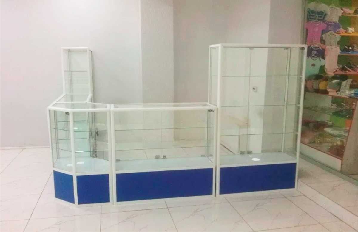 Прилавок торговый из профиля и стекла, Акция,витрина,для магазина shpr