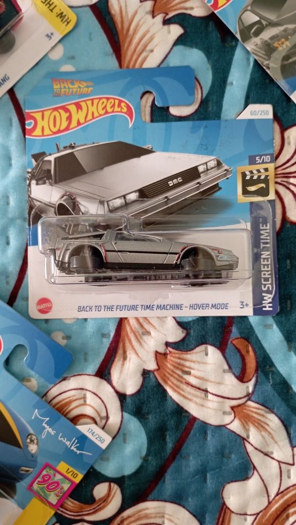Hot wheels машины