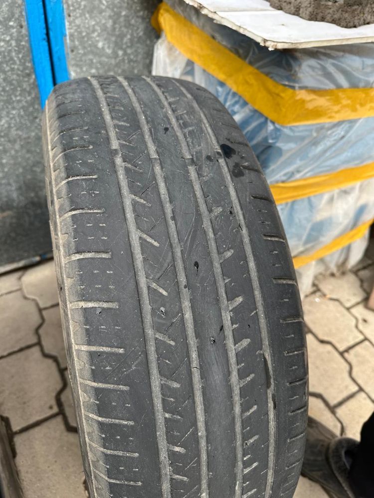 Шины комплект 225/60/18