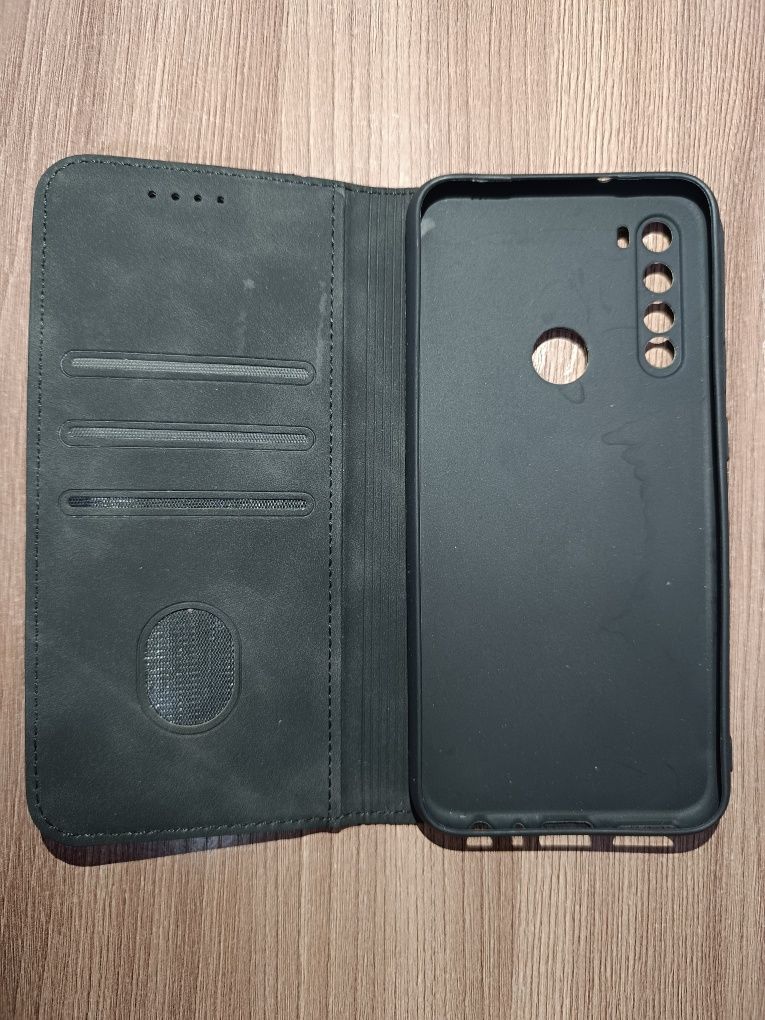 Продам чехол Xiaomi redmi note 8