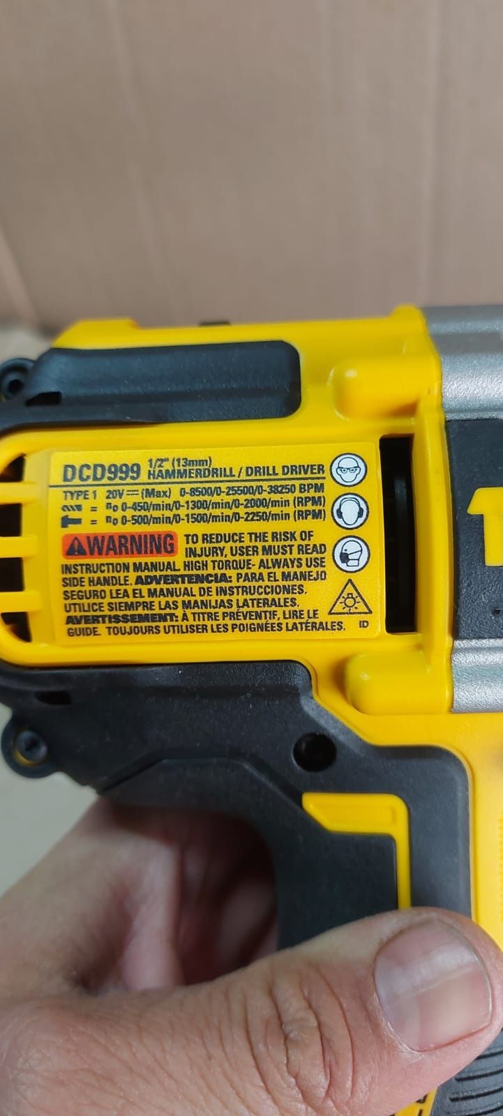 Dewalt DCD999 (дрель, ледобур)