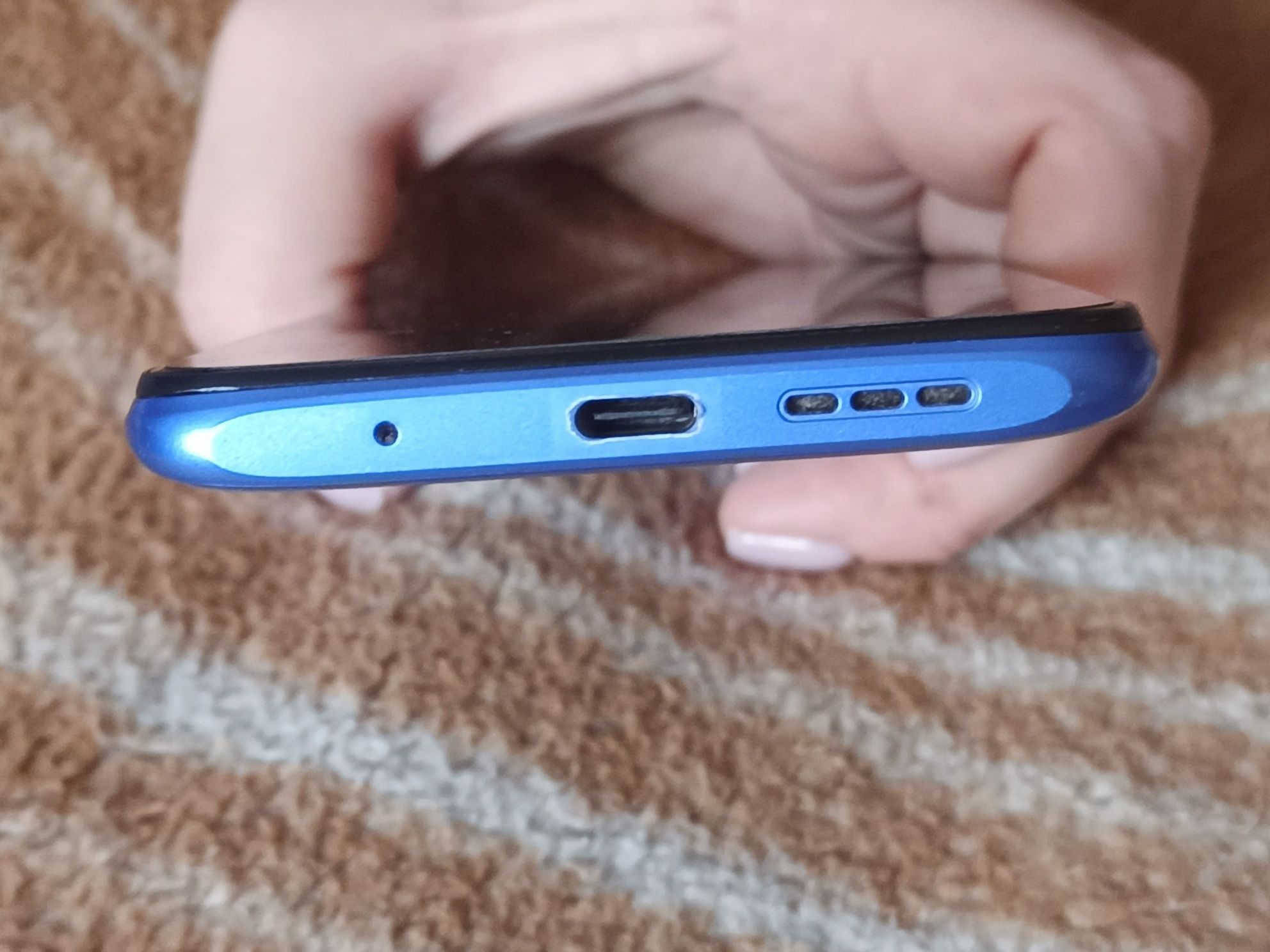 Продаю Redmi 9T 4/64 на запчасти
