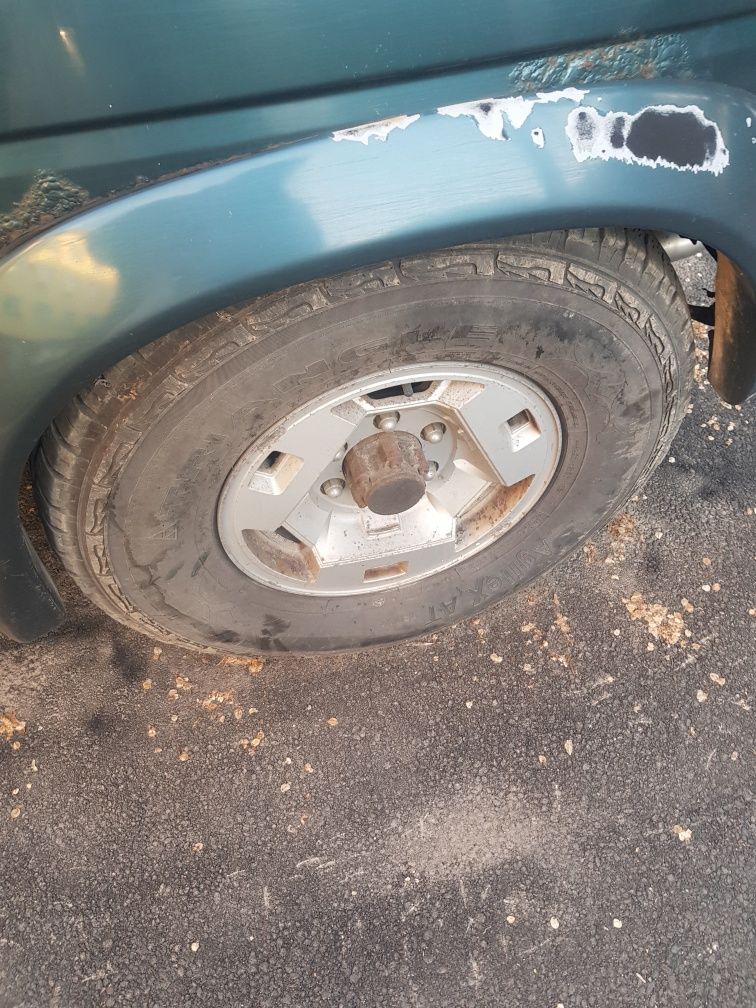 Внедорожник Nissan Terrano-1, 1995 г., 3-х литровый, бензин, механика