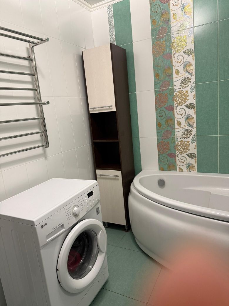 Продаётся 3х комнатная квартира в районе Байтерека