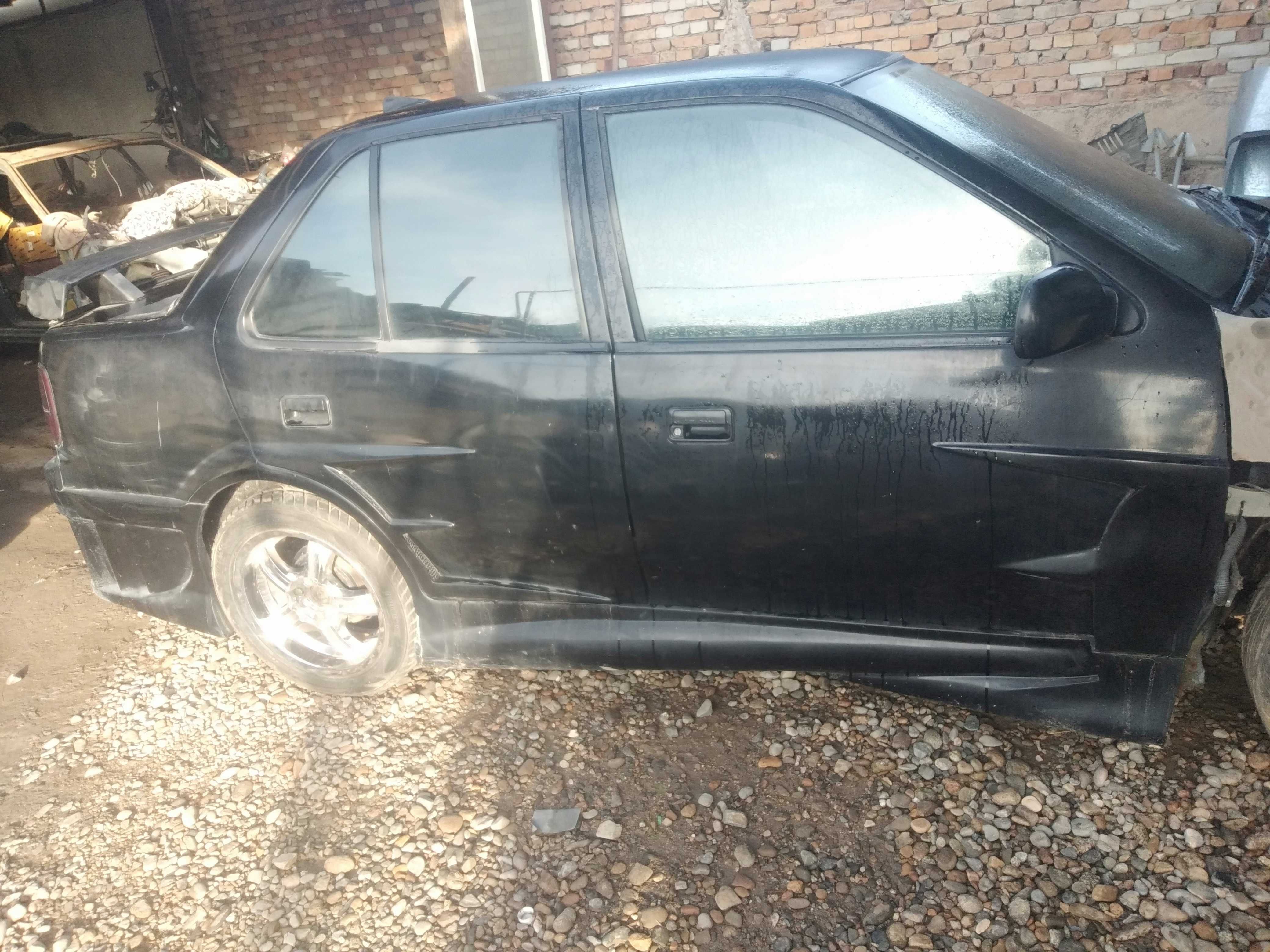 Продам авто Suzuki Swift 1993