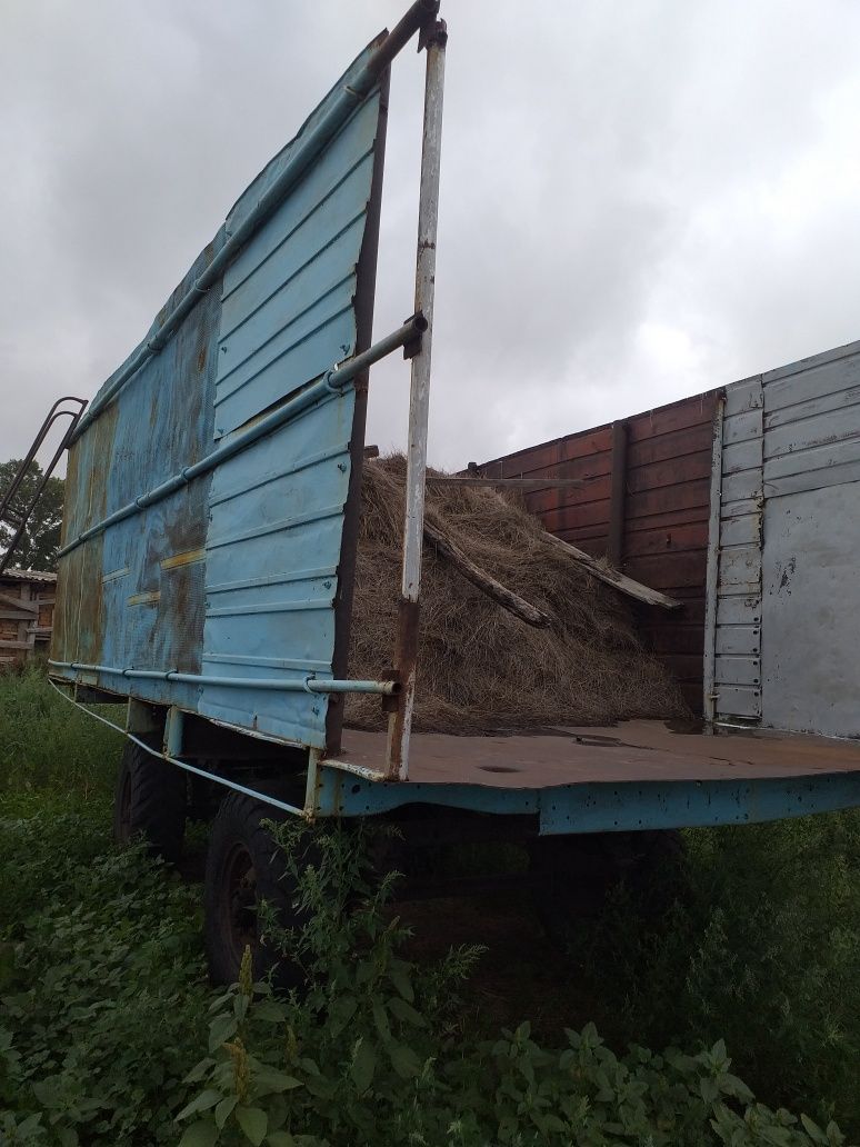 Продам сеновозный прицеп самосвал! Стоит на учёте! Тех осмотр пройден!