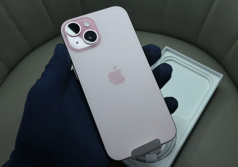 iPhone 15 с гарантией
