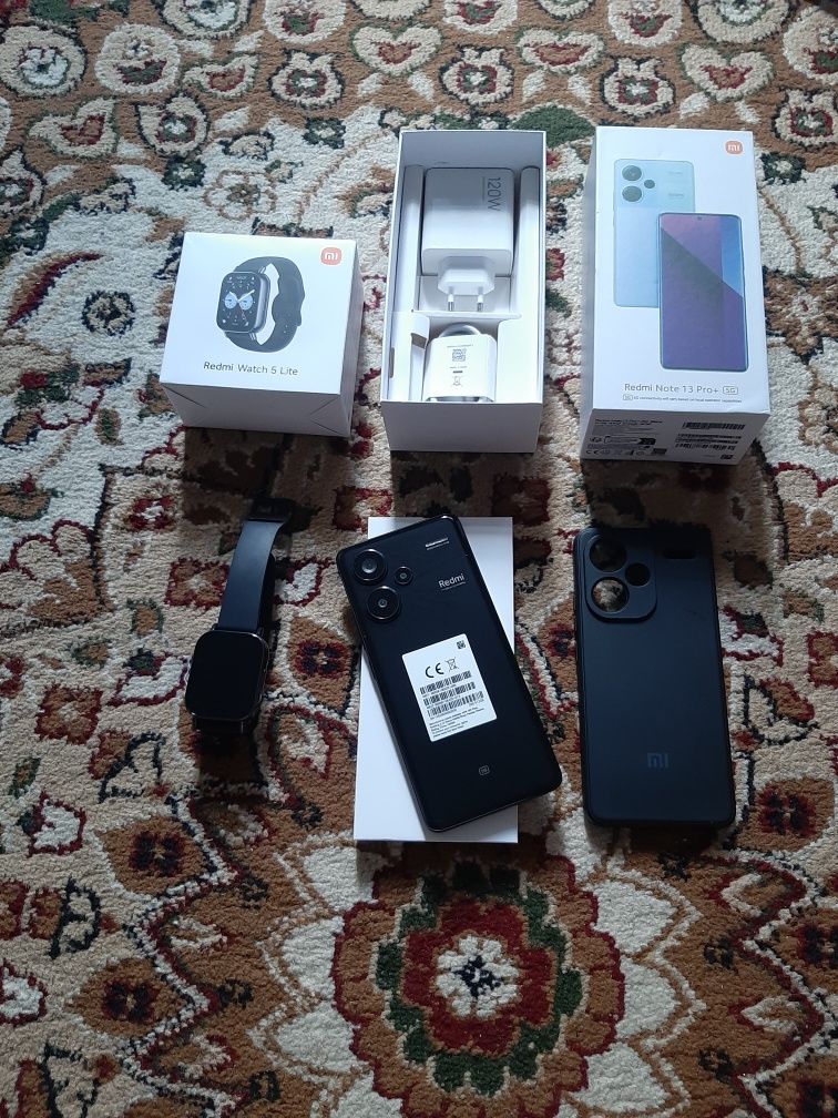 Xiaomi redmi note 13 Pro+ 5G 12/512gb