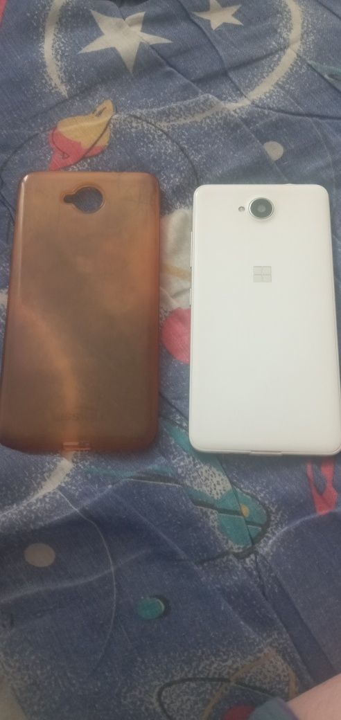 Смартфон Microsoft lumia 650