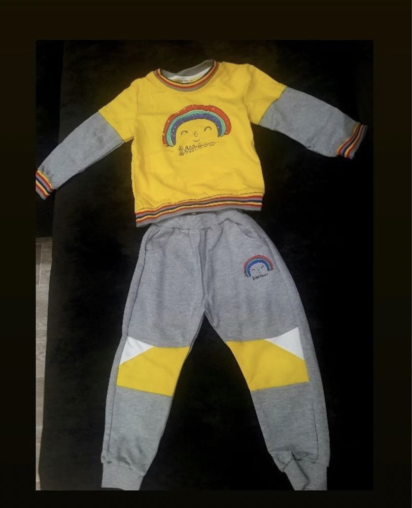 Продам детские вещи