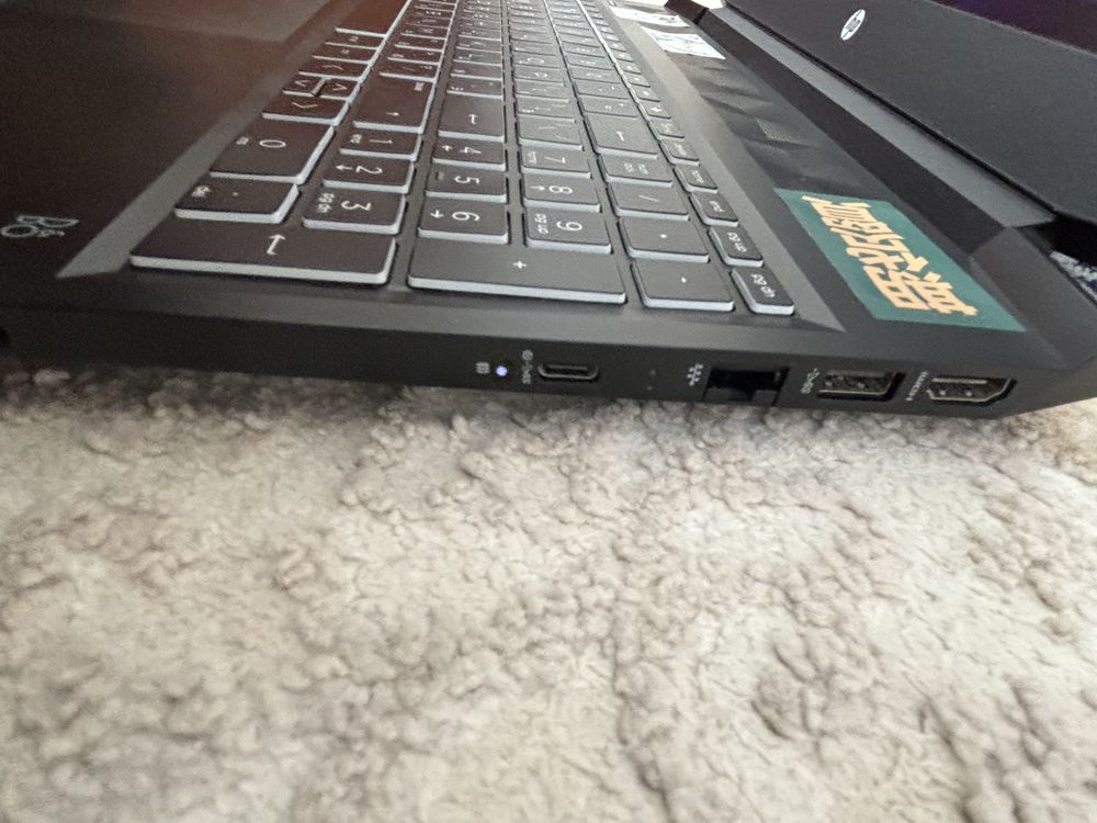 HP Pavilion Gaming Laptop - 16-a0004ur