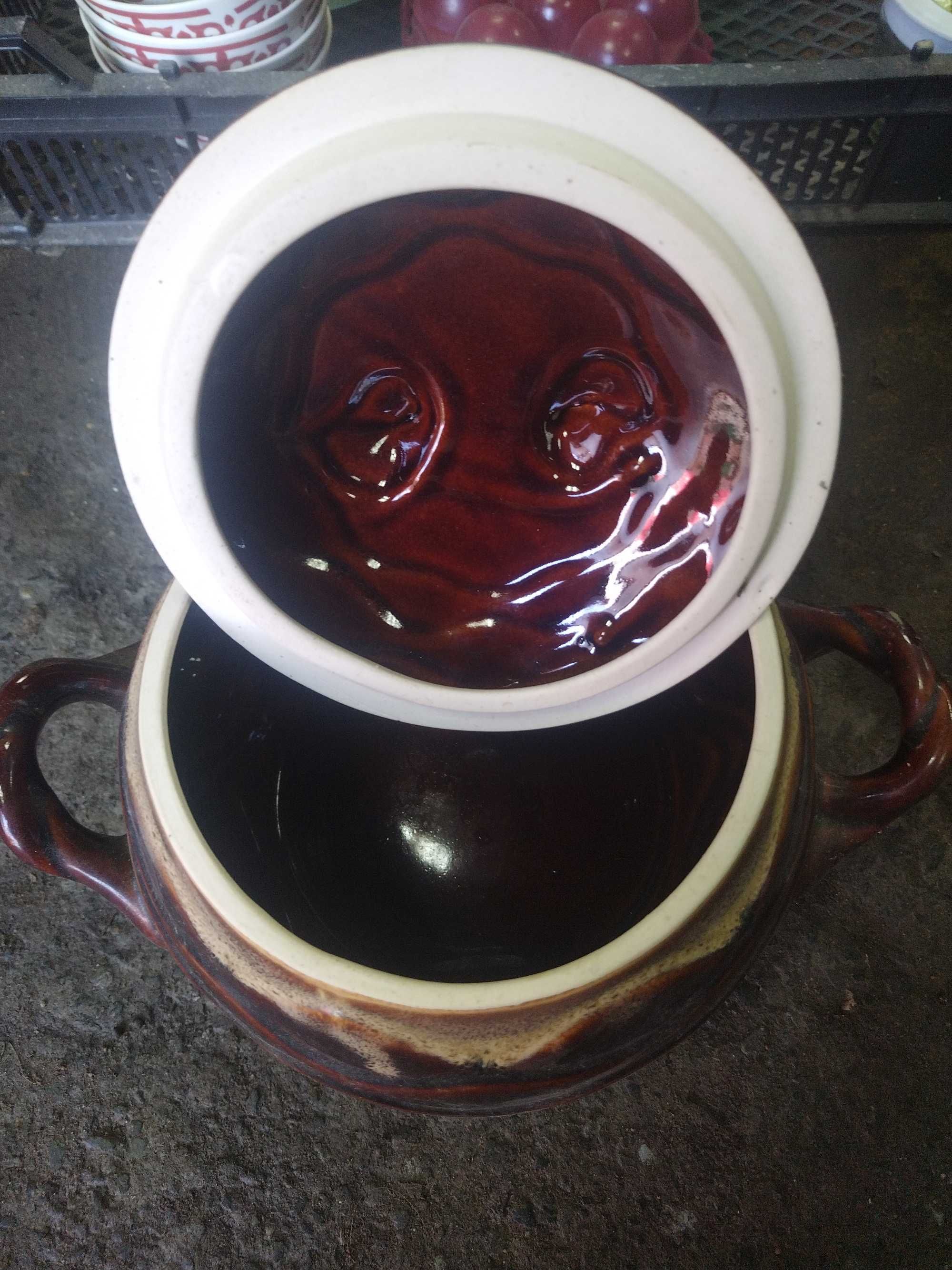 Продам горшок глиняный