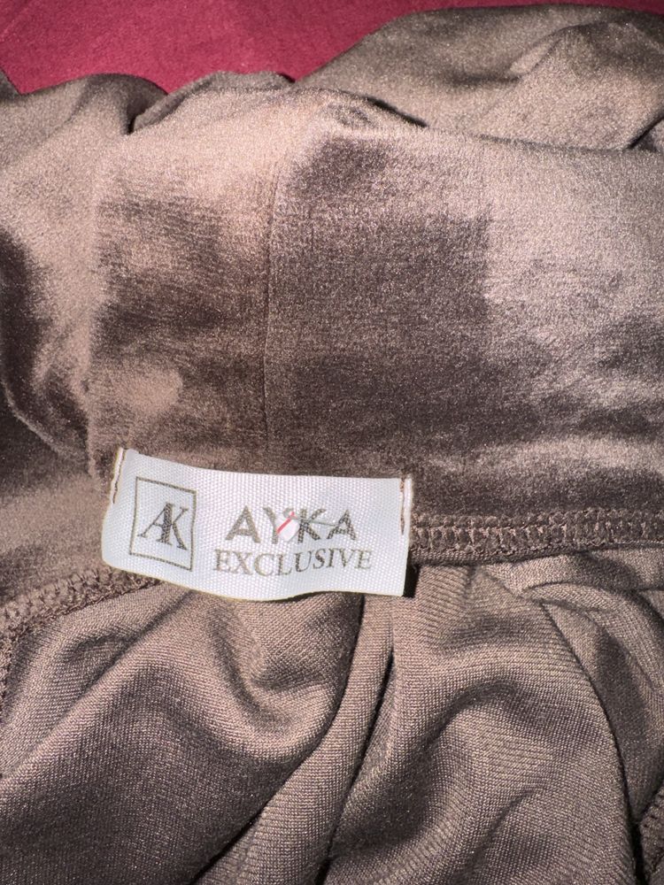 Продам теплый кастюм тройка
