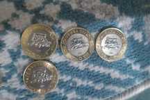 Продам коллекционные монеты 100₸ 12 штук разные.