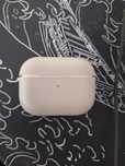 Наушники Apple AirPods Pro 2 with Lightning/Wireless Charging белый