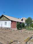 Продам дом на Рыбачем.Дом теплый.Свежий ремонт .Дом находится возле ме