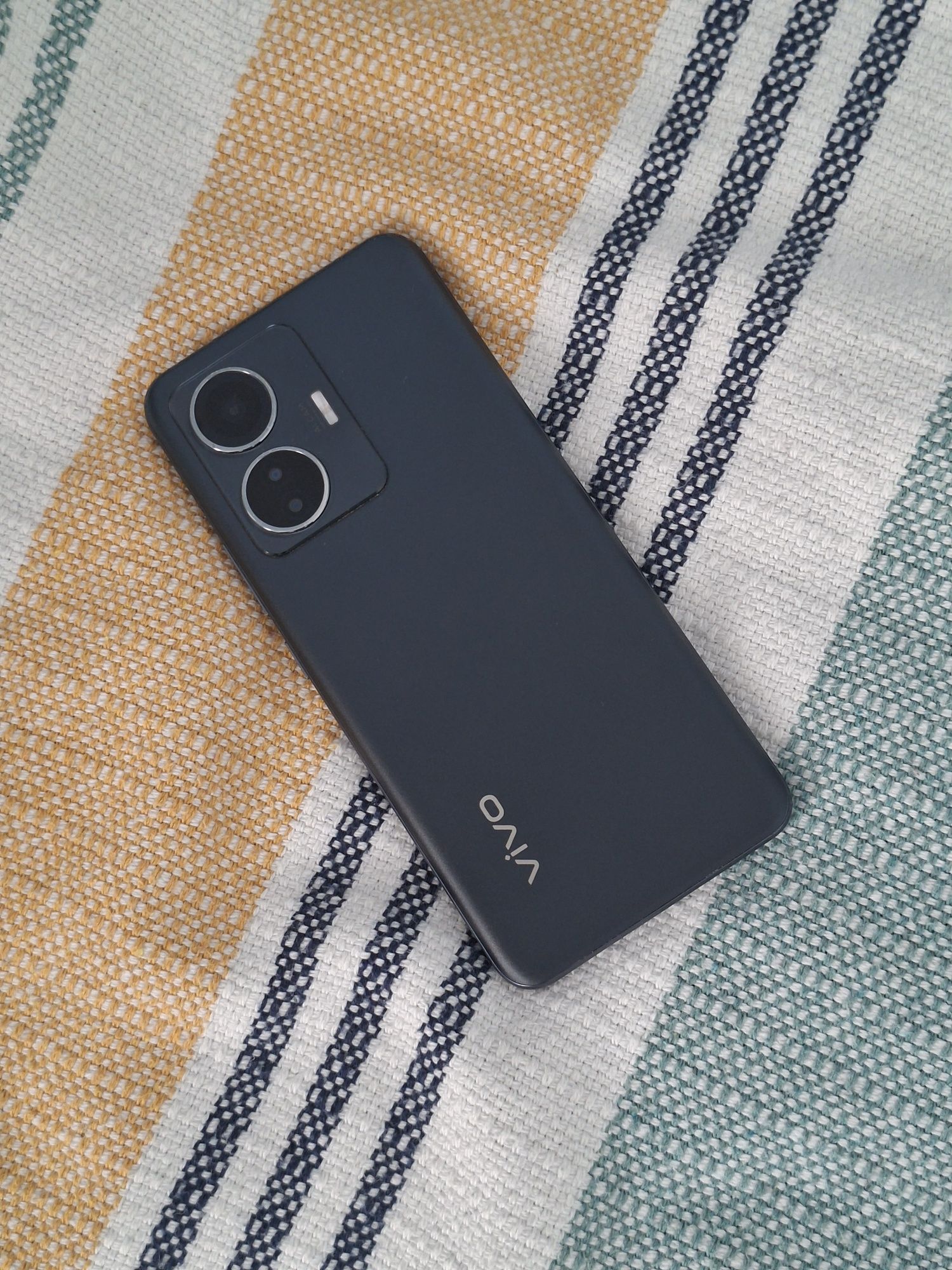 Продается VIVO Y55 4g
