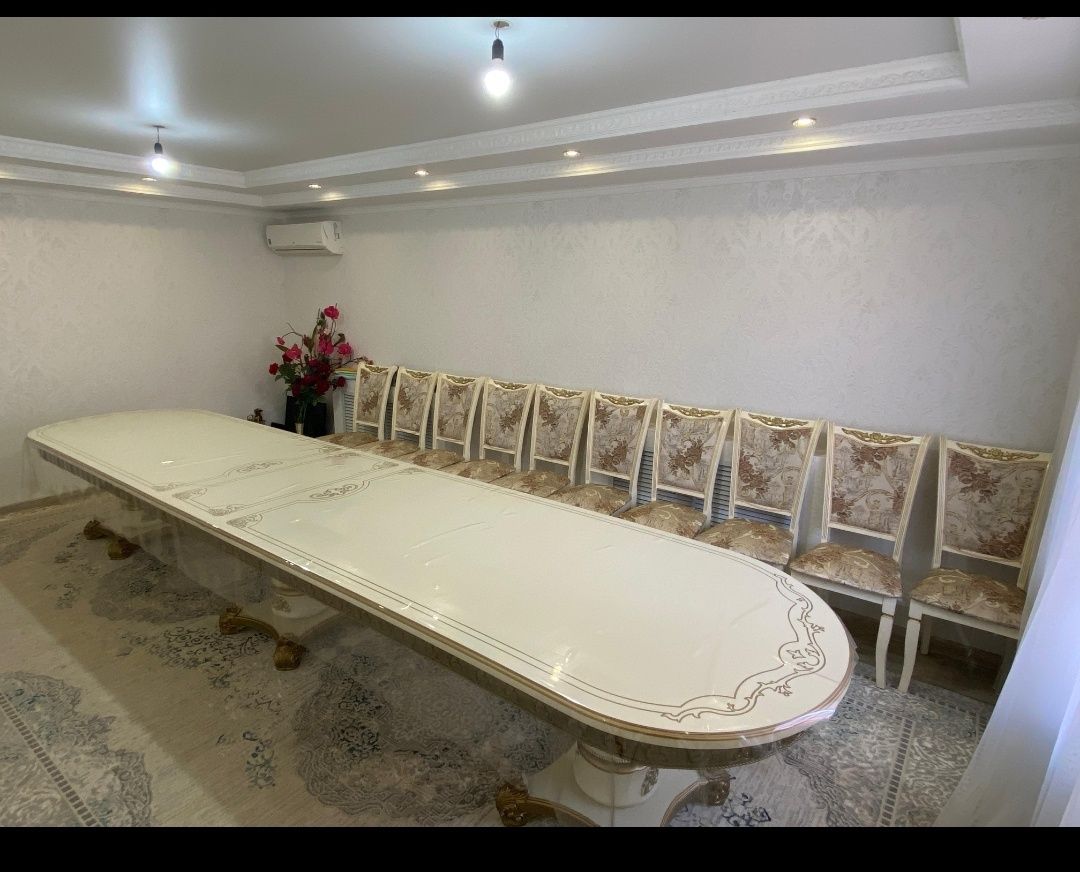 Продам стол со стульями