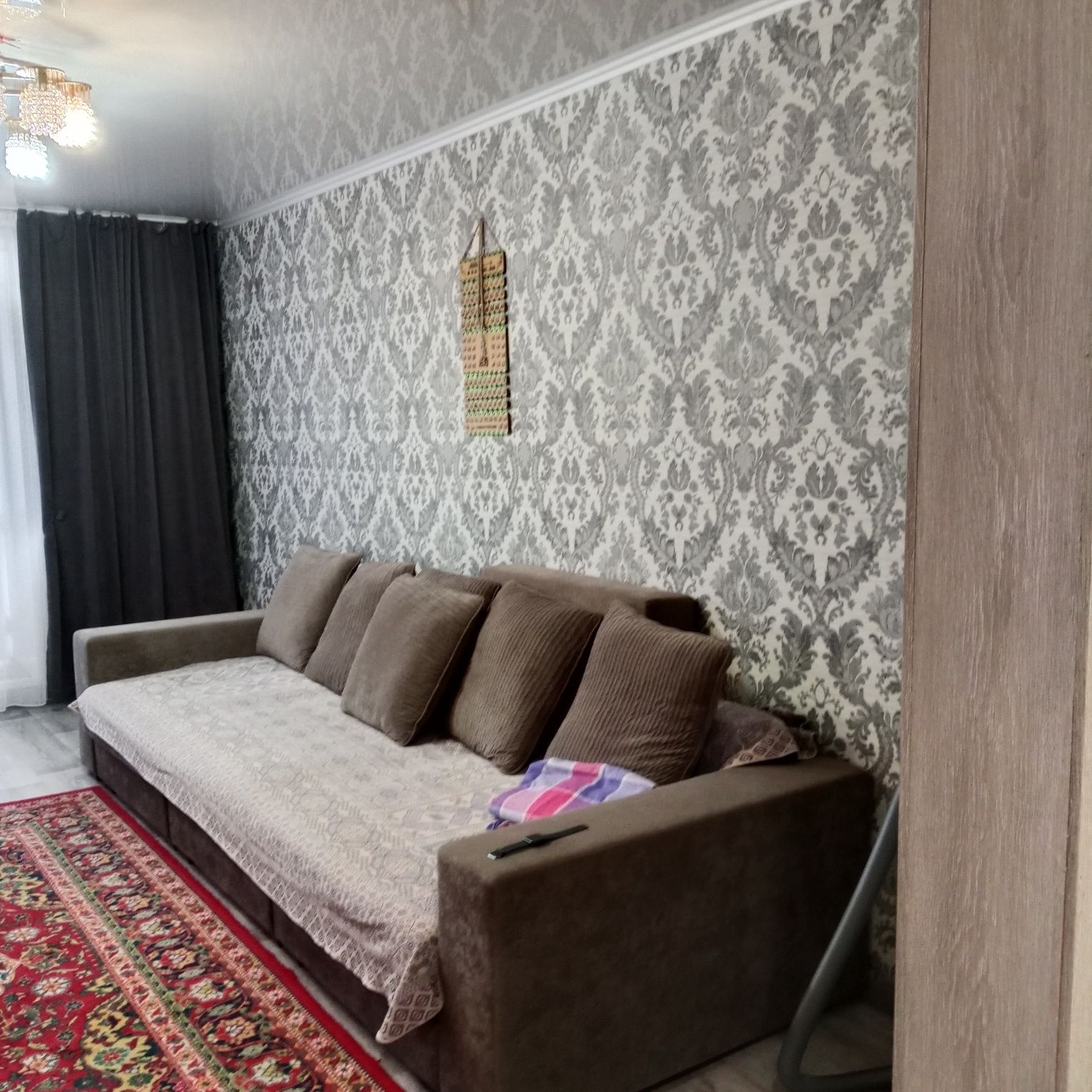 Продам 4 комнатную квартиру на Грэссе 86 квм