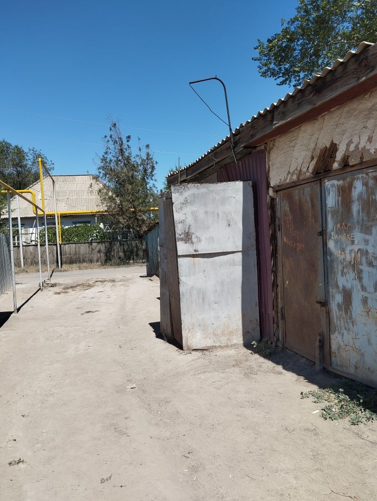 Продаю квартиру барачном доме