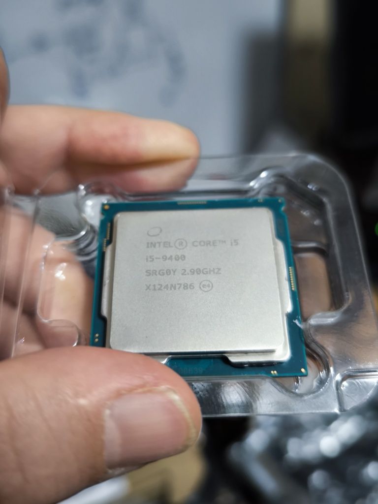 Рассрочка! I5-9400 6x, 16Gb DDR4, RTX2060, SSD 256Gb,550W