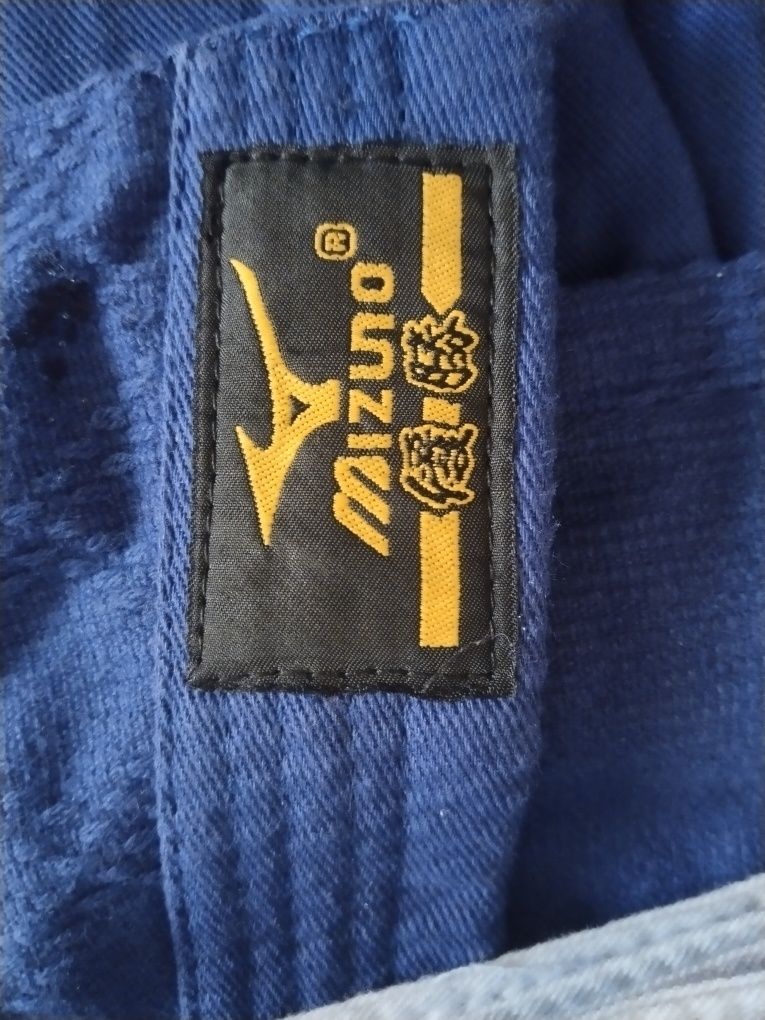 Кимоно для дзюдо мизуна