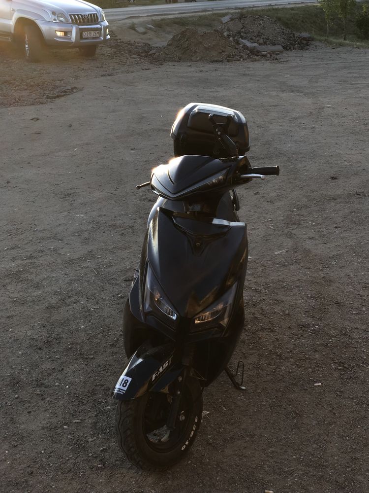 M8 pro 2024.
