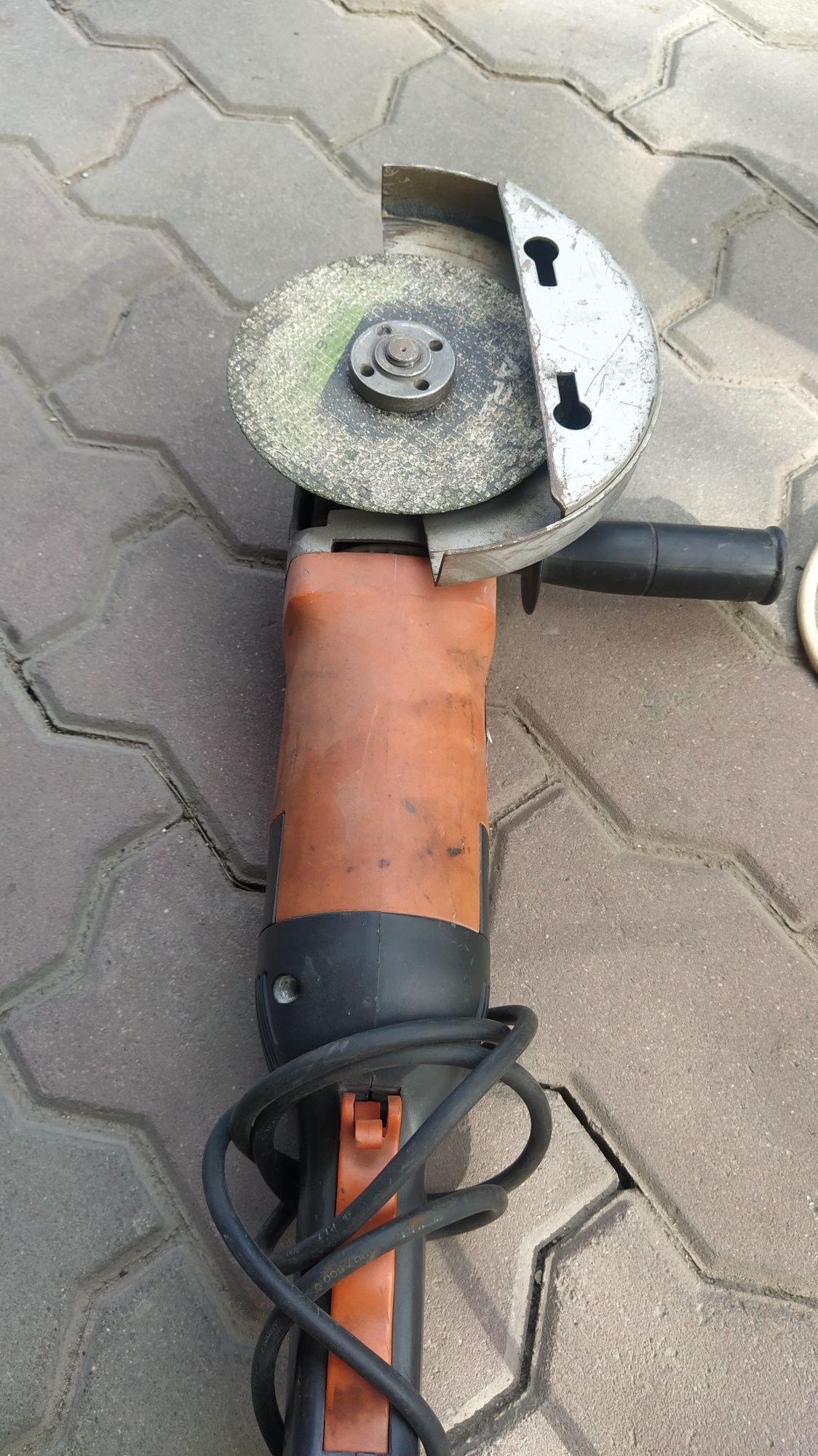 продам  угловую шливовальную машину БГ