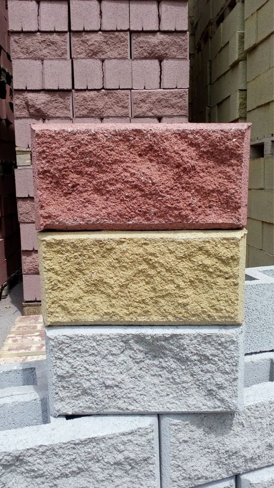 Шляпы, Колпаки, Кирпичи для забора (гладкие,рванные)