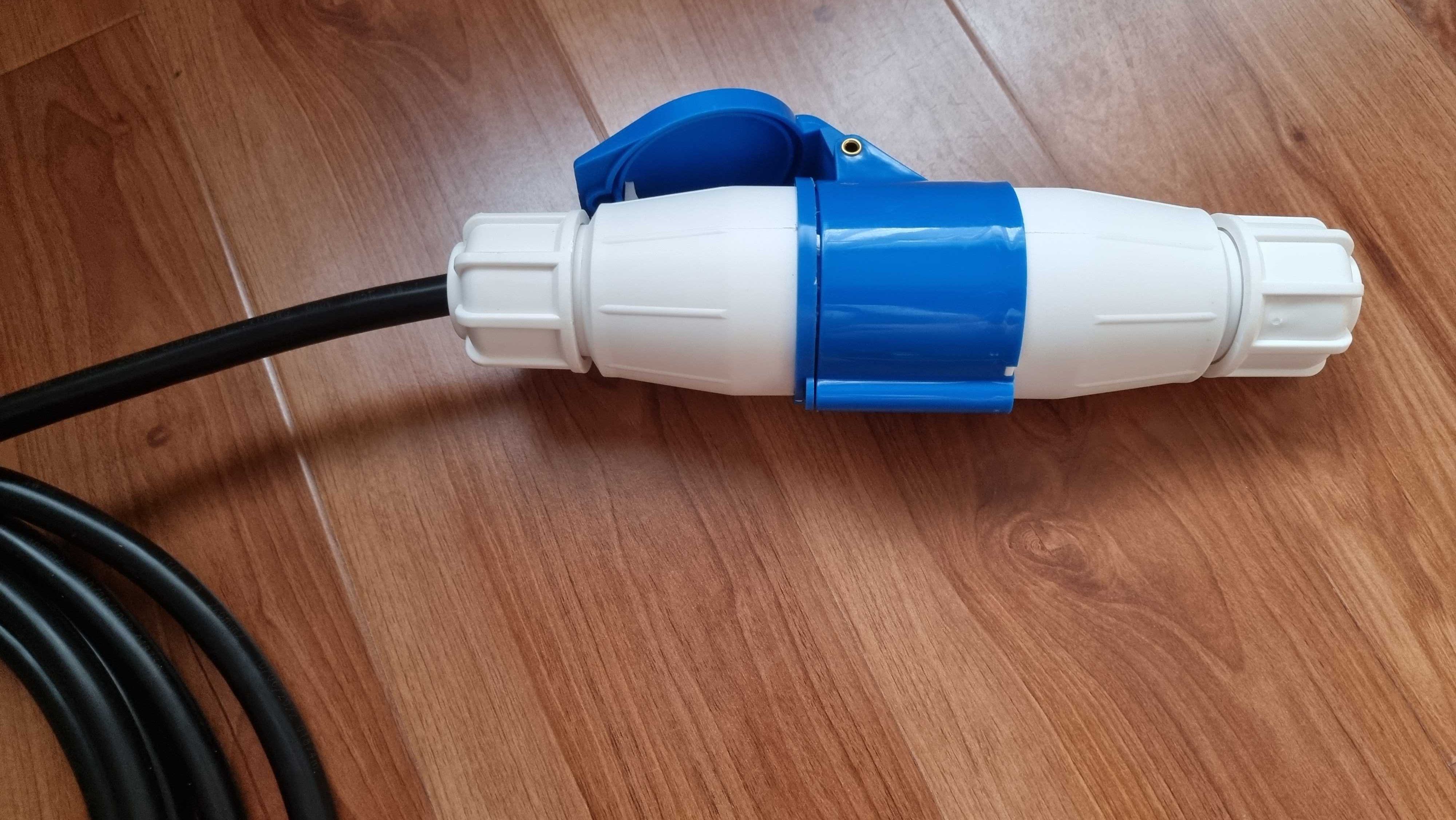 Портативное зарядное устройство New Energy GBT/AC от 8A до 32A
