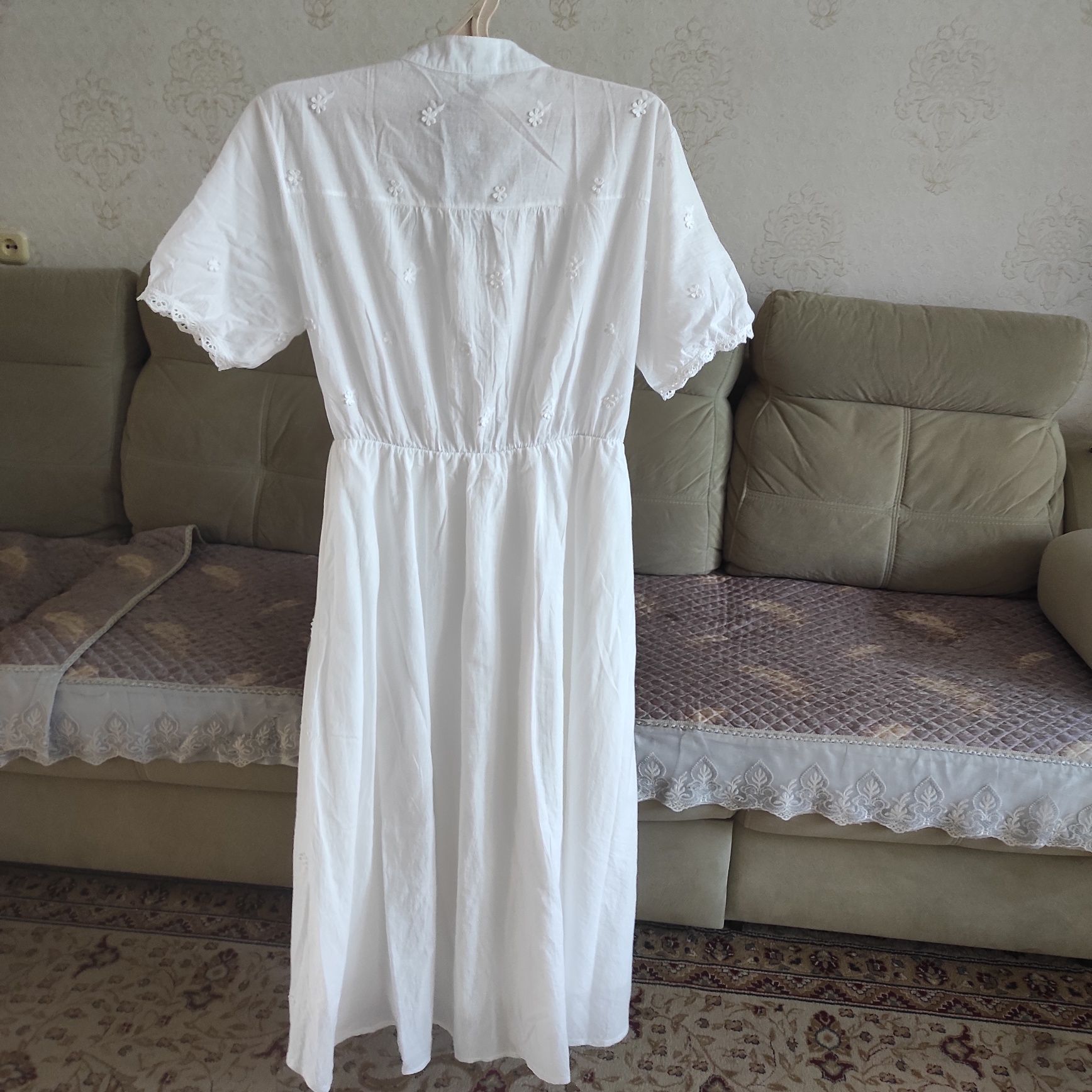Платье белое лёгкое красивое летнее