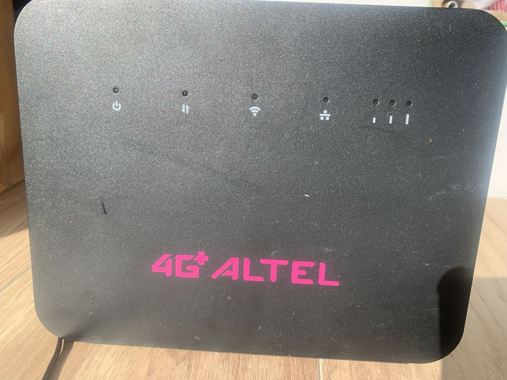 Роутер Altel 4G+