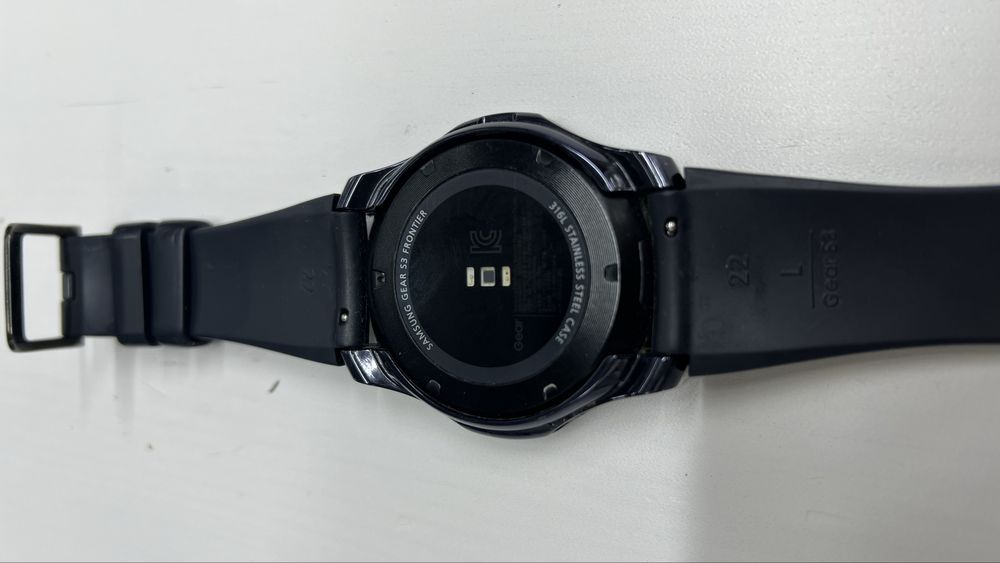 Смарт Часы (Smart Watch) Samsung Gear S3 в отличном состоянии
