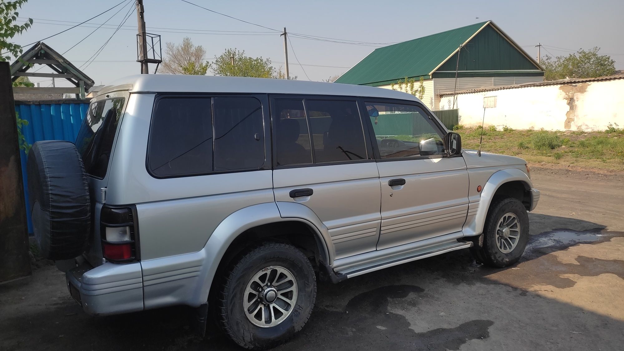 Продам авто Mitsubishi Pajero
