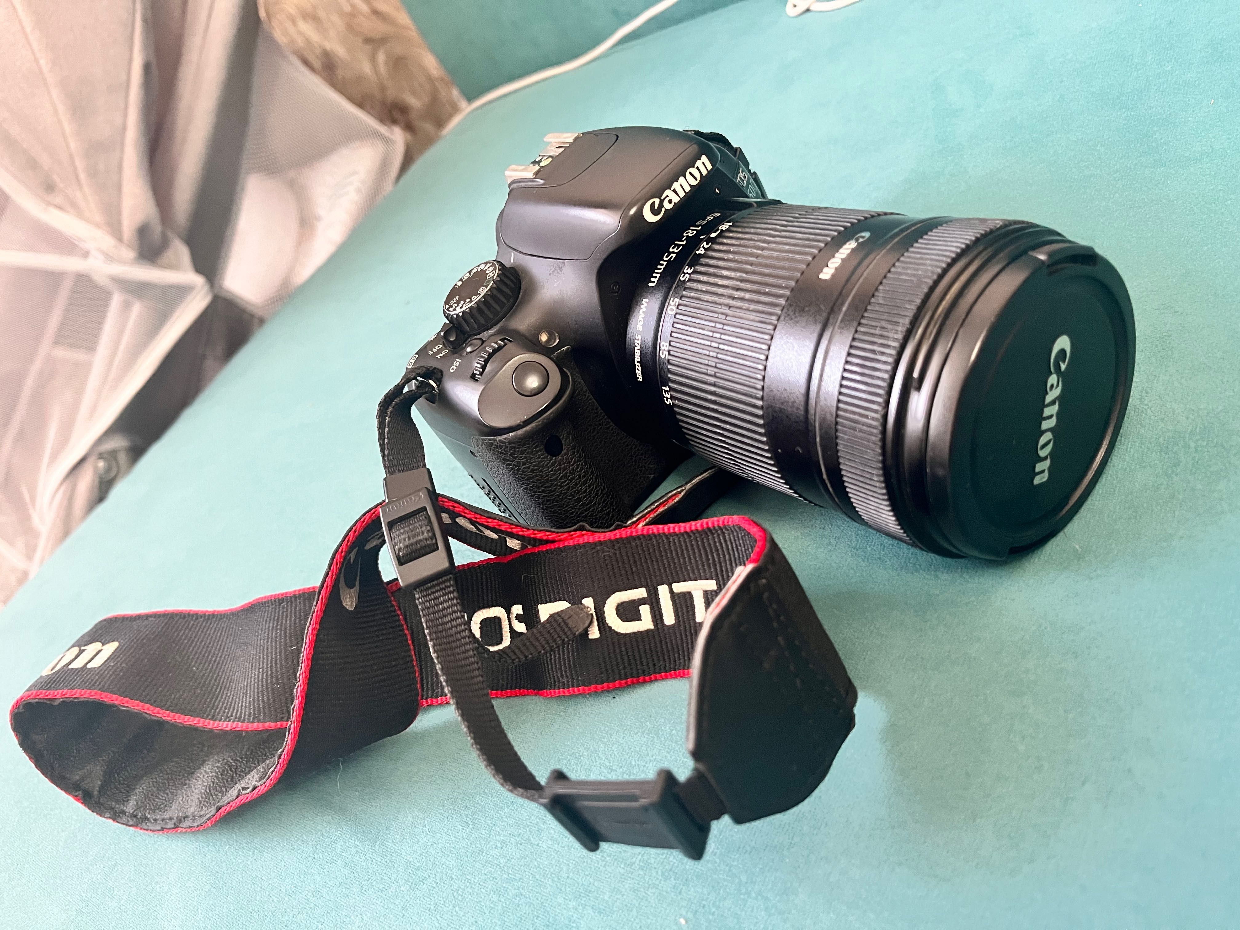 Фотоаппарат canon eos 550d ef-s 18-135 is kit