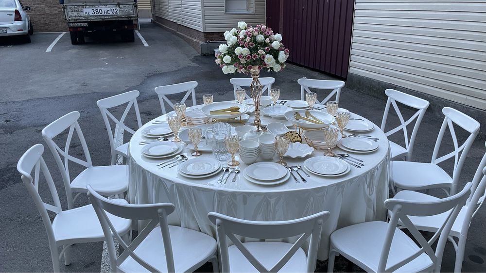 Аренда стулья, круглые столы, прозрачные стулья, chiavari, посуда