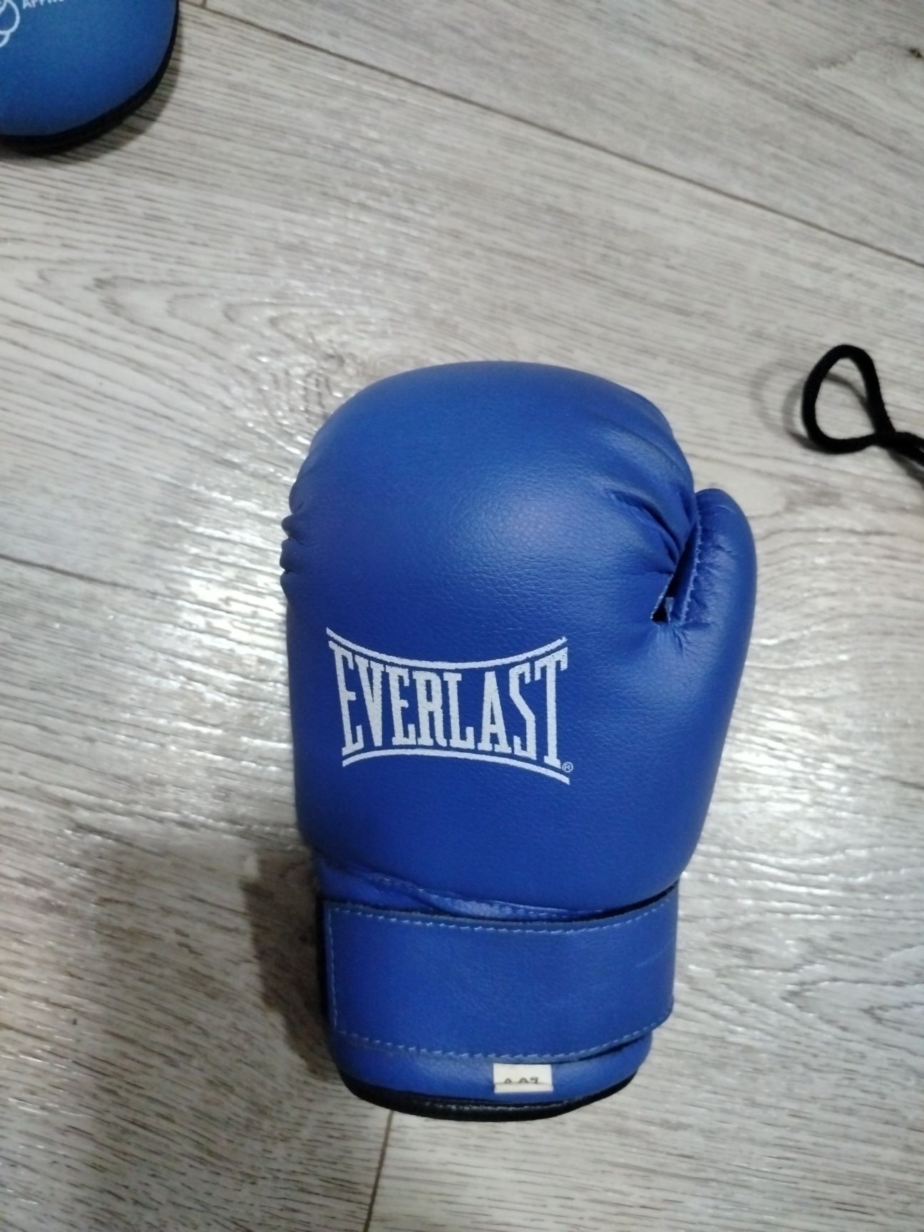 Продам экипировку