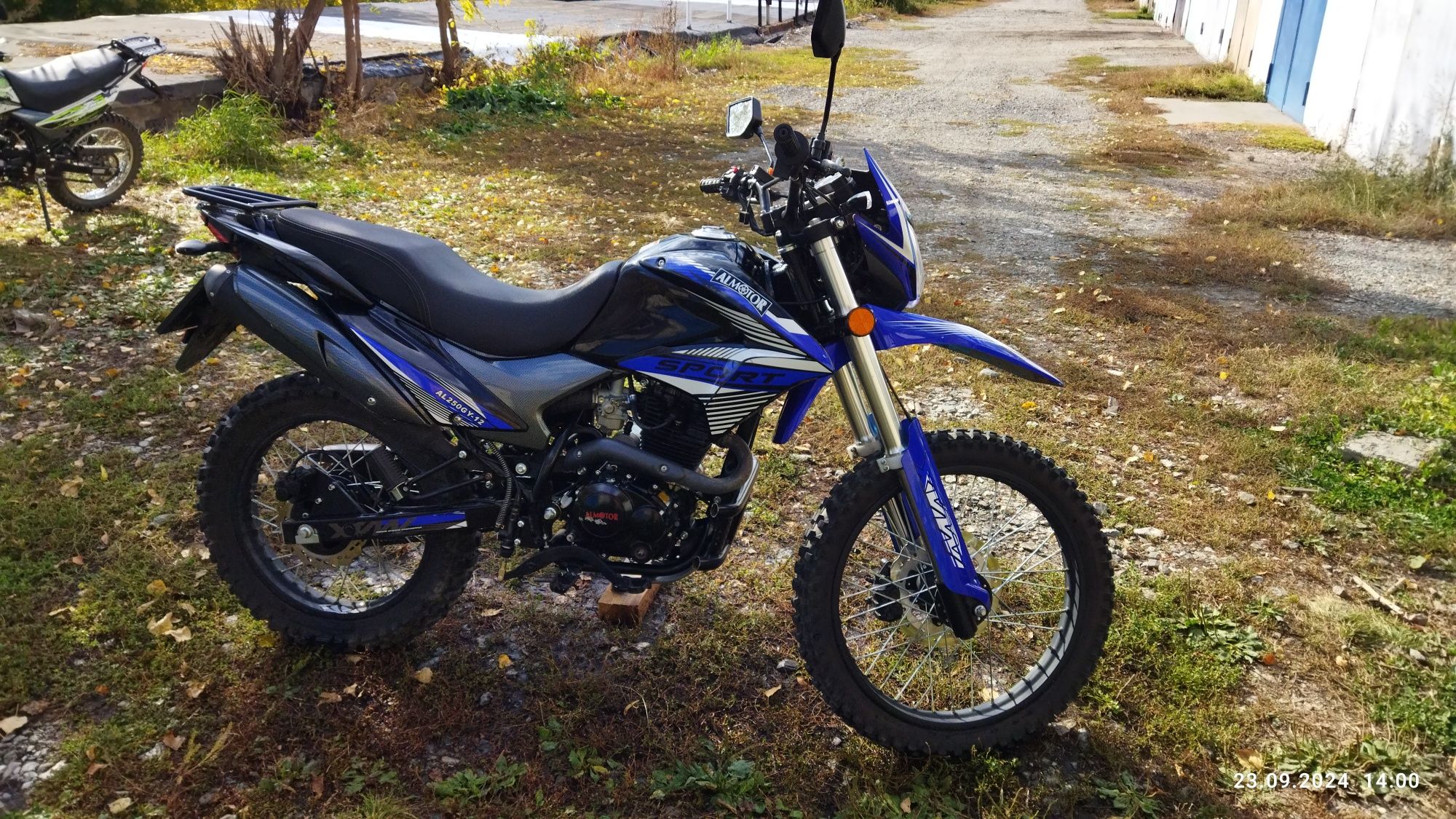 Мотоцикл ALMOTOR 250