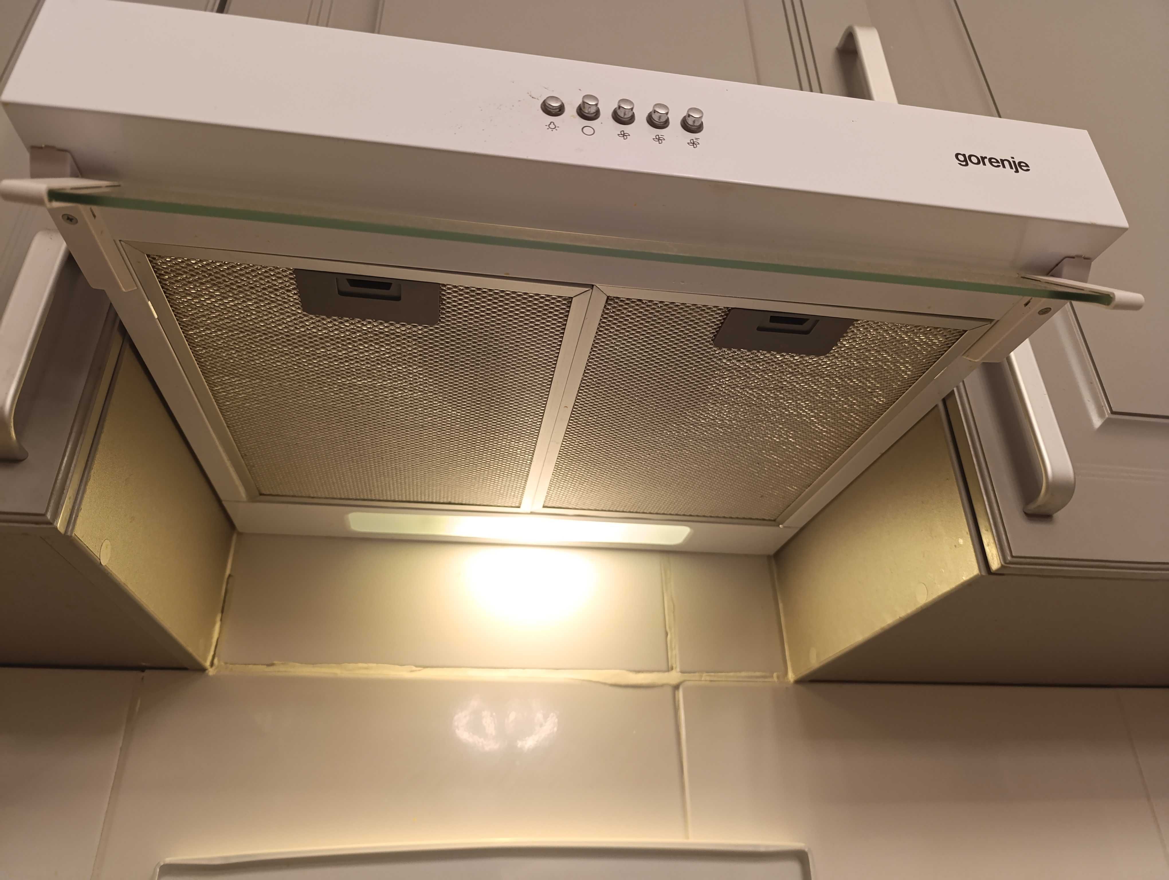 Вытяжка Gorenje  бывшая в использовании