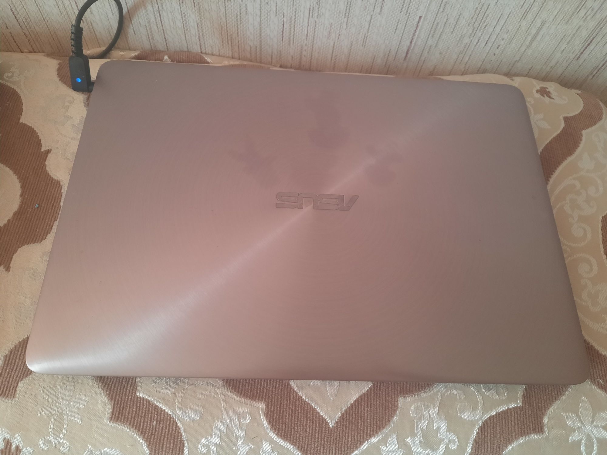 Шустрый Ноутбук ультрабук asus core i3 сумка мышка в комплекте