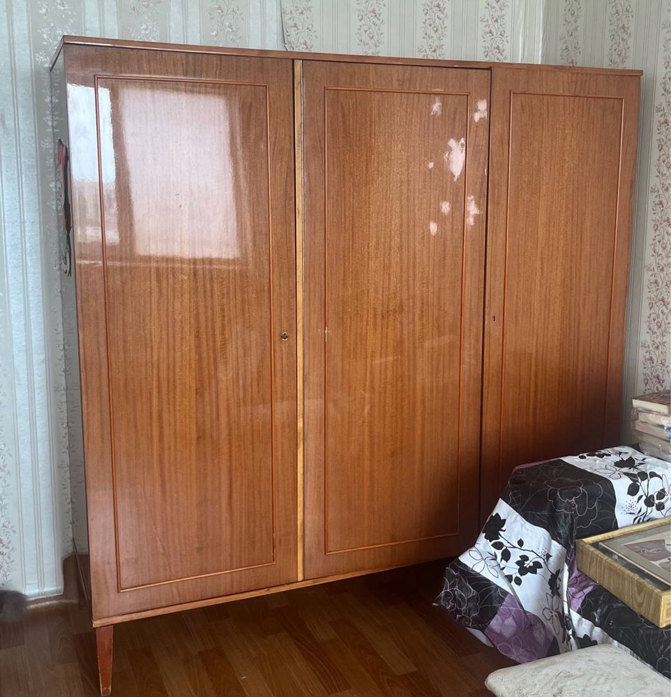 Продаю шкаф недорого