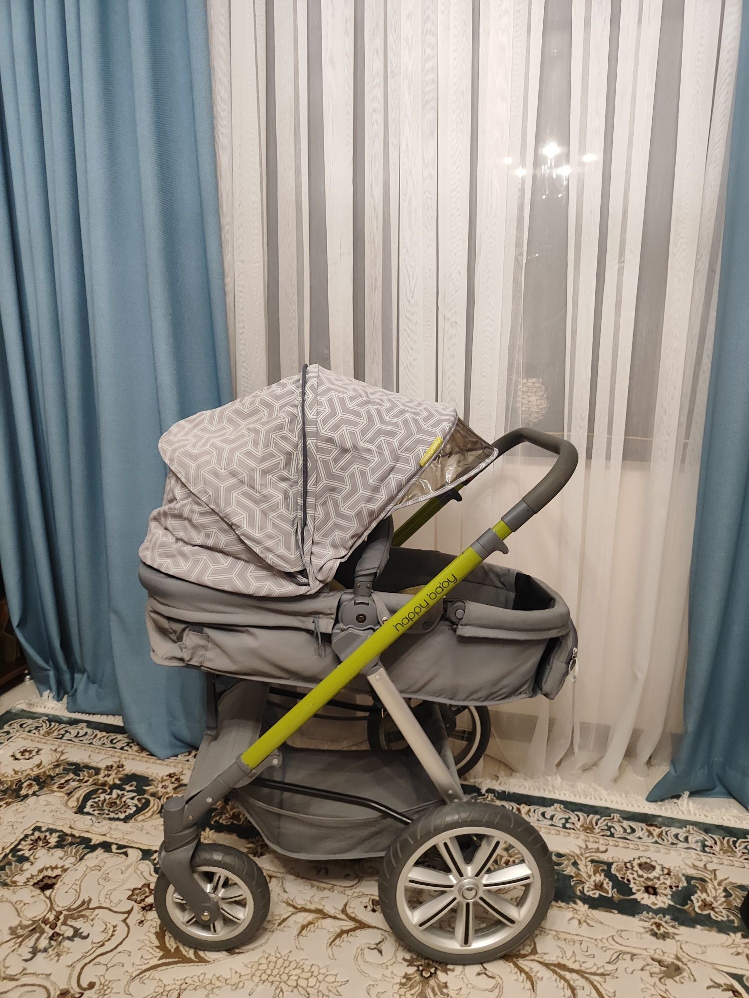Коляска детская Happy Baby Ultra Lime (2 в 1)+ автокресло
