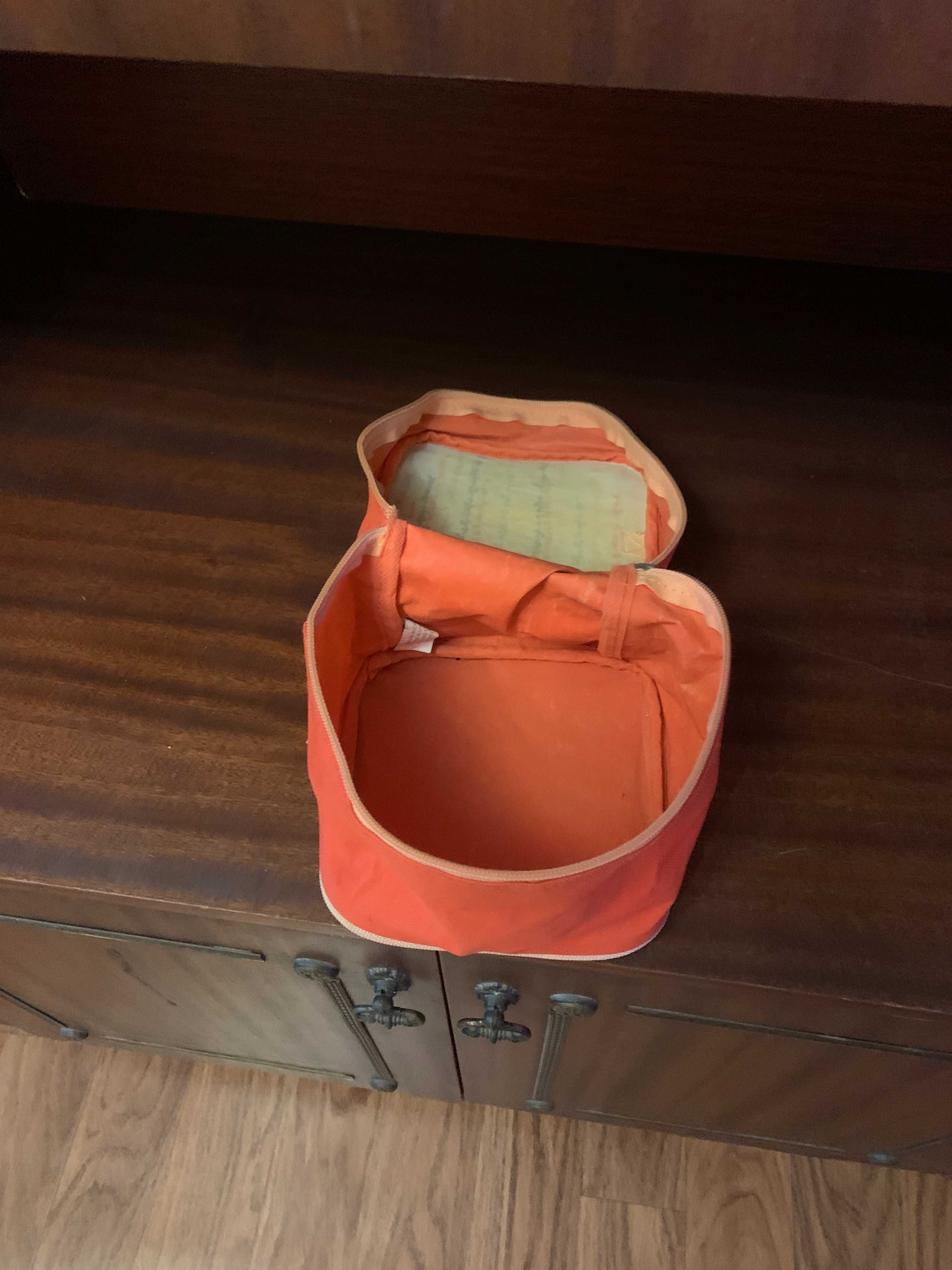 Продам сумочки-косметички дет. из полипропилена (сделано в Германии)