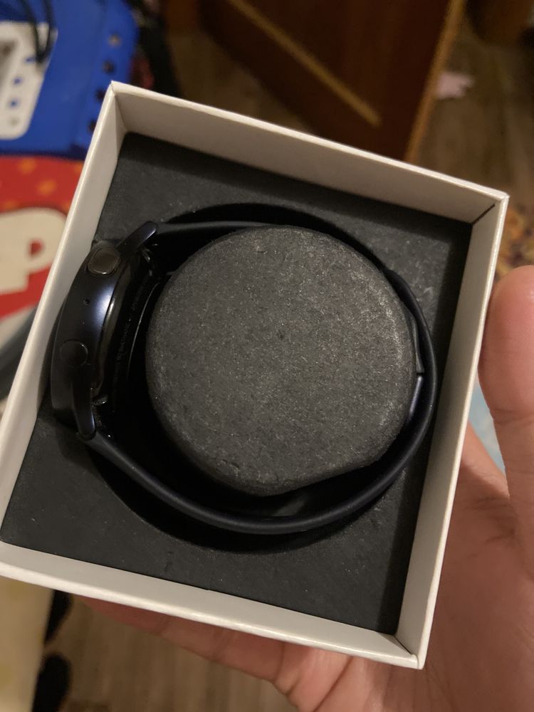 Продам часы samsung watch acktiv 2 40мм в отл состоянии