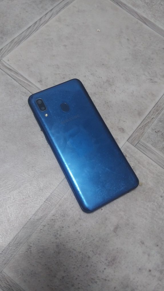 SAMSUNG A20, рабочий